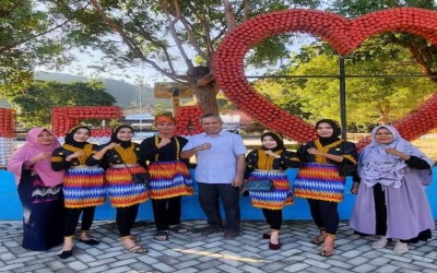 Ekskul Tari SMAN 10 Bogor Mengikuti Roadshow HUT ke-16 TVRI SUMUT